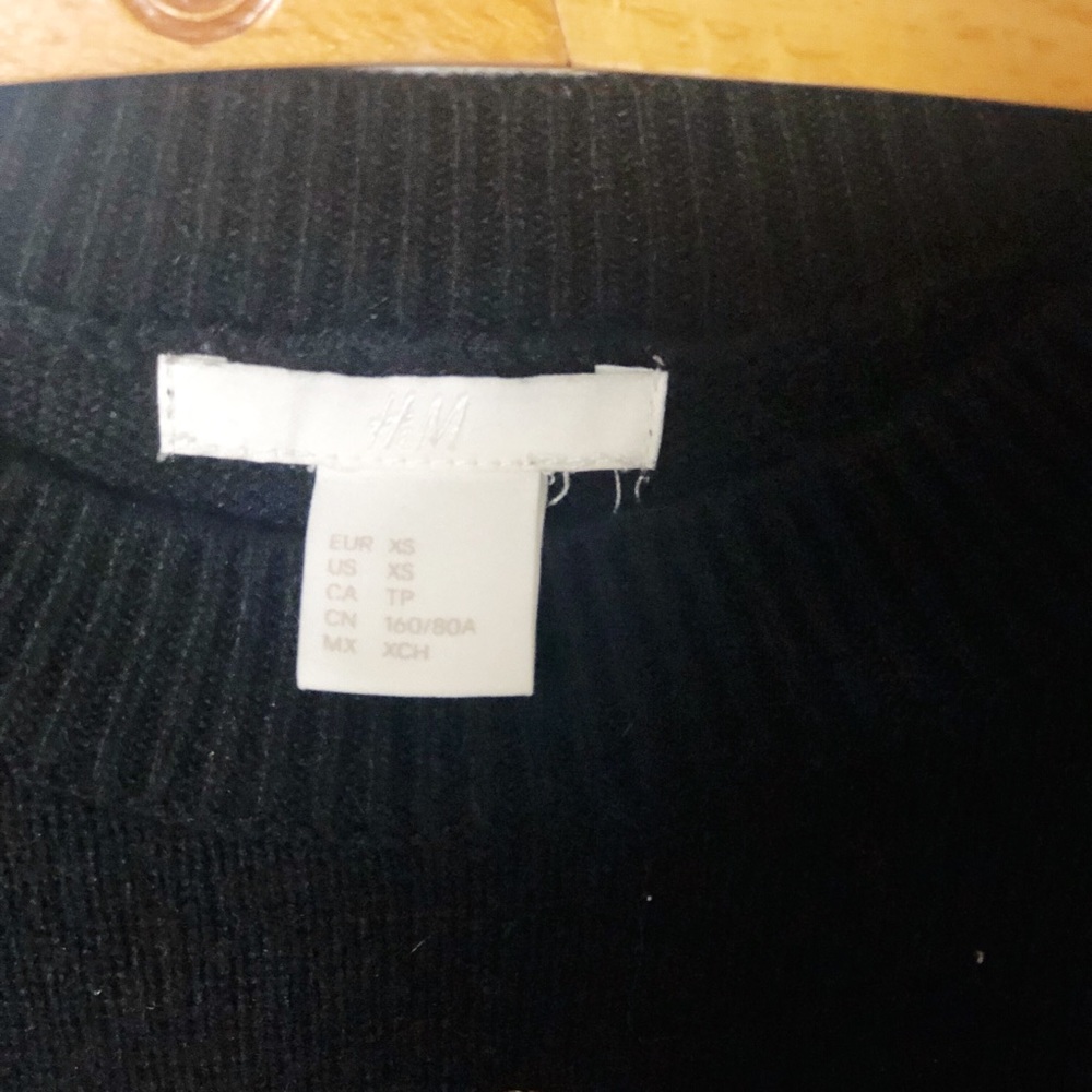 H&M Sequin Bird Cage Sweater - Picture 4 of 6